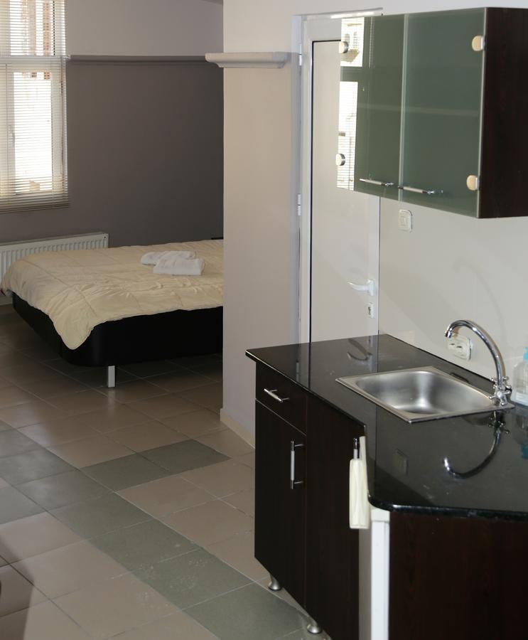 Hotel Ambasador Bitola Ngoại thất bức ảnh