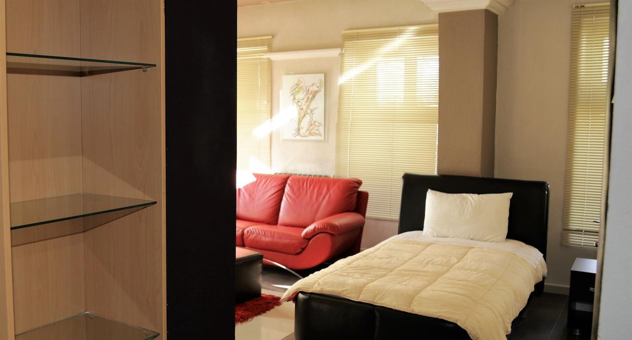 Hotel Ambasador Bitola Ngoại thất bức ảnh