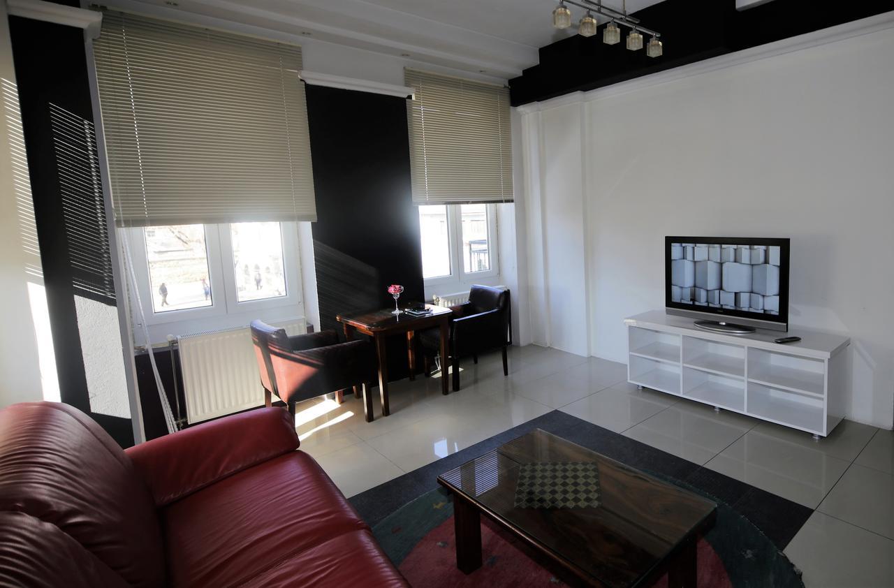 Hotel Ambasador Bitola Ngoại thất bức ảnh