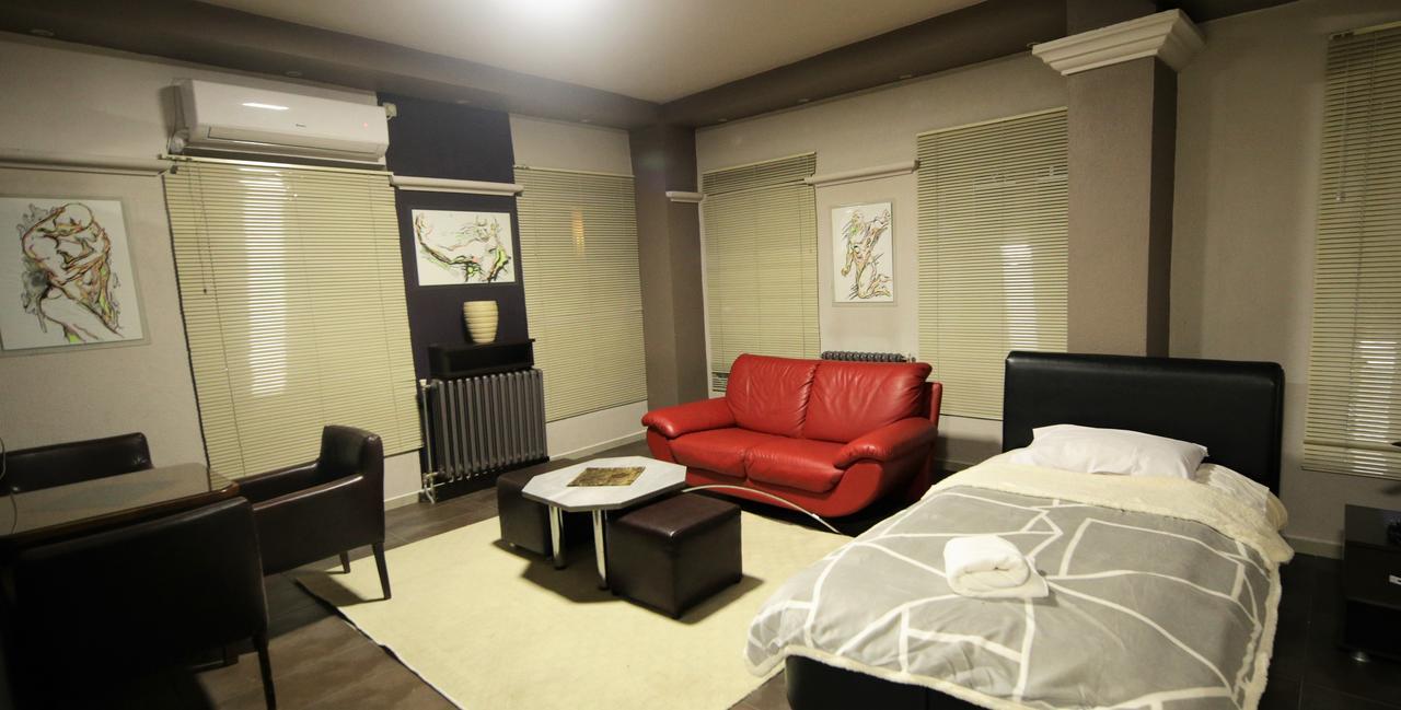 Hotel Ambasador Bitola Ngoại thất bức ảnh